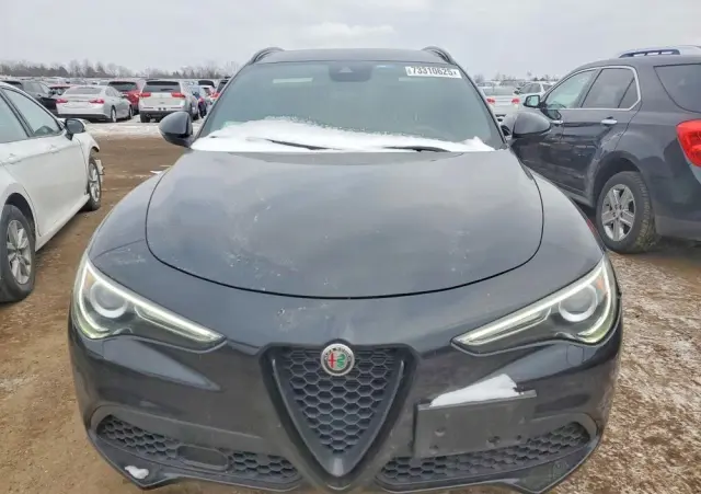 ALFA ROMEO Stelvio 2.0 Turbo 16V AT8-Q4 Veloce Ti