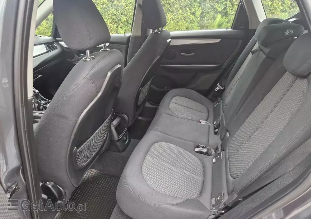 BMW Seria 2 216d Gran Tourer Luxury Line