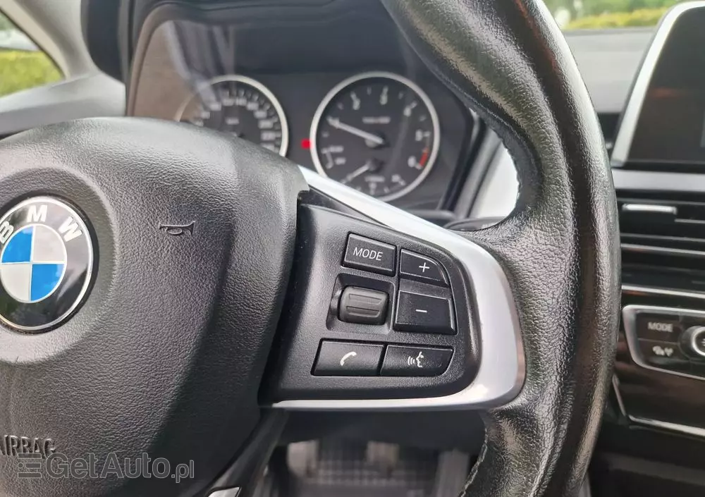 BMW Seria 2 216d Gran Tourer Luxury Line