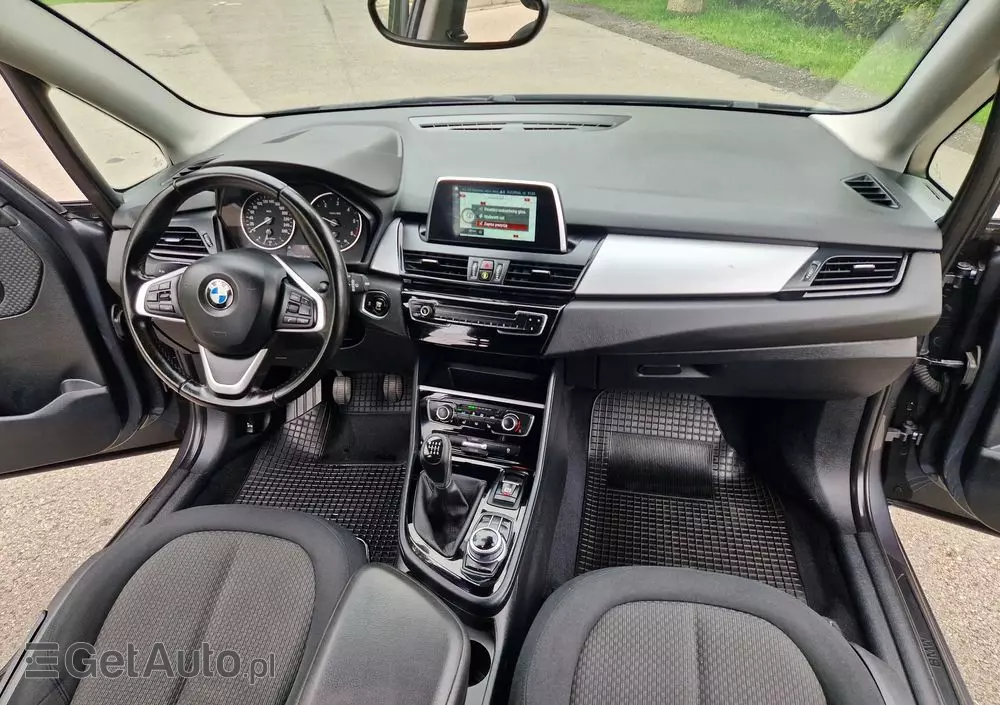 BMW Seria 2 216d Gran Tourer Luxury Line