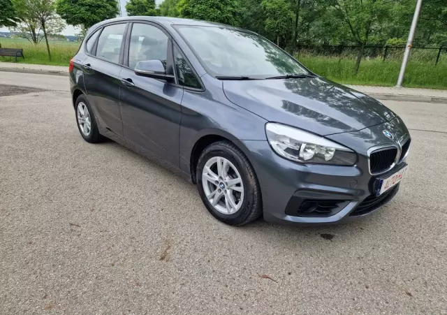 BMW Seria 2 216d Gran Tourer Luxury Line