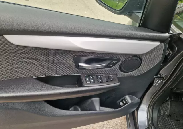 BMW Seria 2 216d Gran Tourer Luxury Line