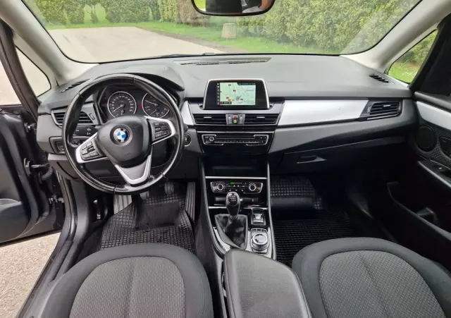 BMW Seria 2 216d Gran Tourer Luxury Line