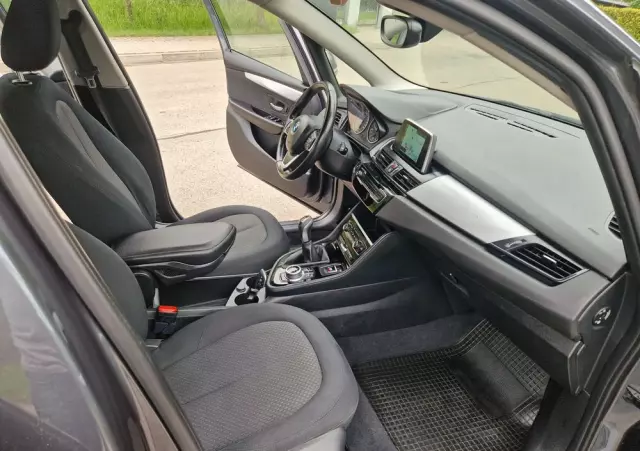 BMW Seria 2 216d Gran Tourer Luxury Line