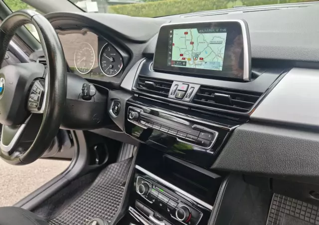 BMW Seria 2 216d Gran Tourer Luxury Line