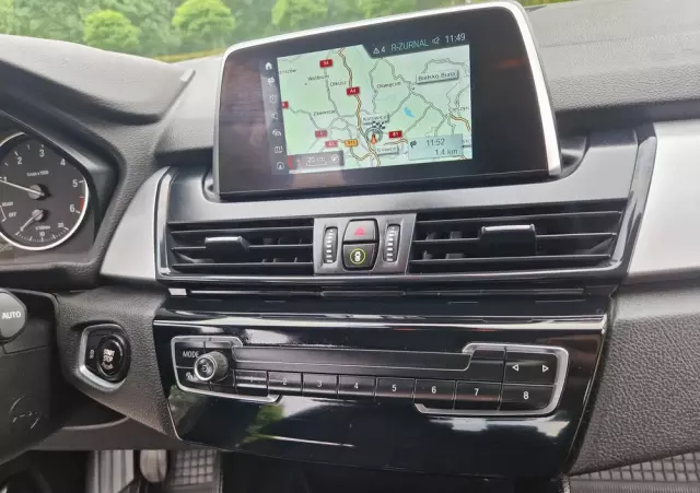 BMW Seria 2 216d Gran Tourer Luxury Line