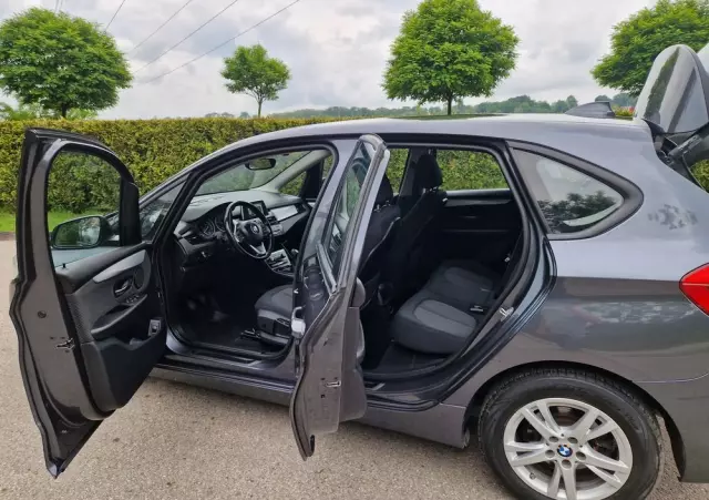 BMW Seria 2 216d Gran Tourer Luxury Line