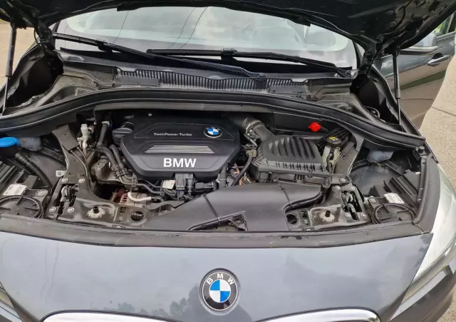 BMW Seria 2 216d Gran Tourer Luxury Line