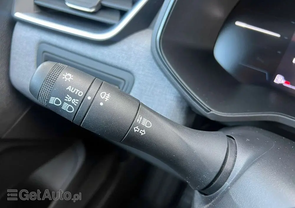 RENAULT Clio 1.0 TCe Evolution