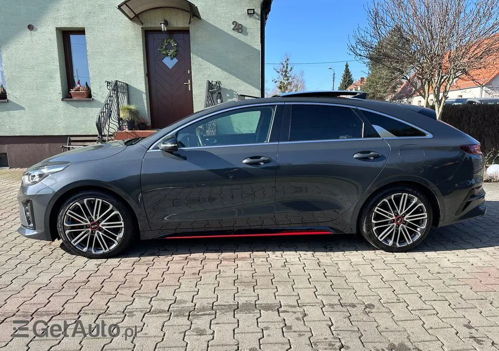 KIA ProCeed 1.6 T-GDI GT