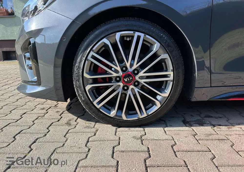 KIA ProCeed 1.6 T-GDI GT