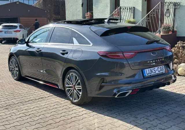 KIA ProCeed 1.6 T-GDI GT