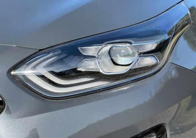 KIA ProCeed 1.6 T-GDI GT