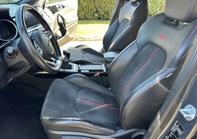 KIA ProCeed 1.6 T-GDI GT