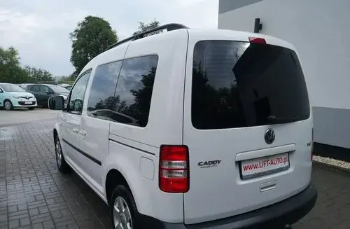 VOLKSWAGEN Caddy California 