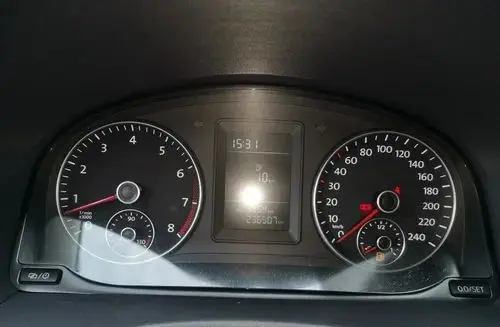 VOLKSWAGEN Caddy California 