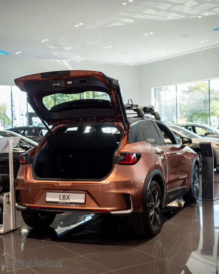 LEXUS LBX 1.5 Hybrid Cool