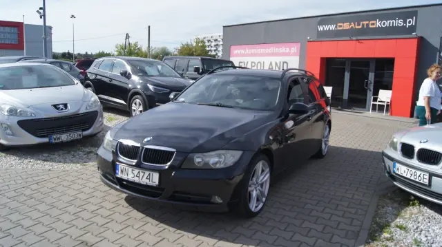 BMW Seria 3 320i