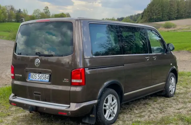 VOLKSWAGEN TRANSPORTER 