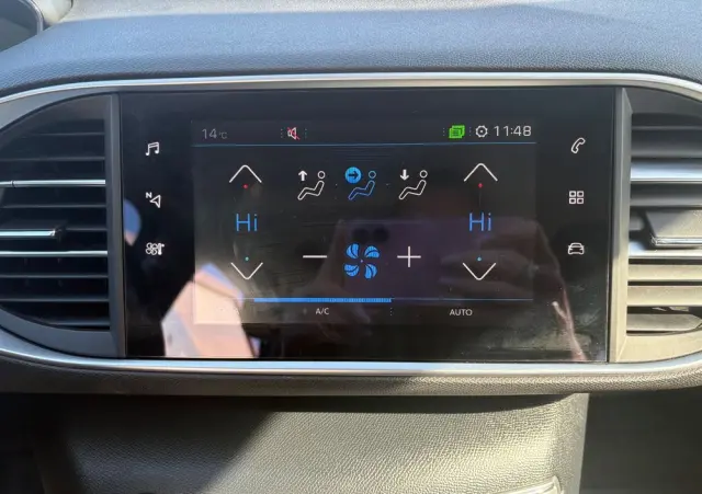 PEUGEOT 308 1.5 BlueHDi Allure Pack S&S