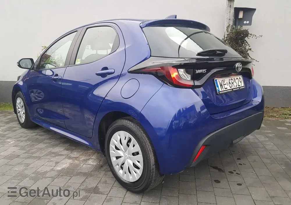 TOYOTA Yaris 1.5 Comfort