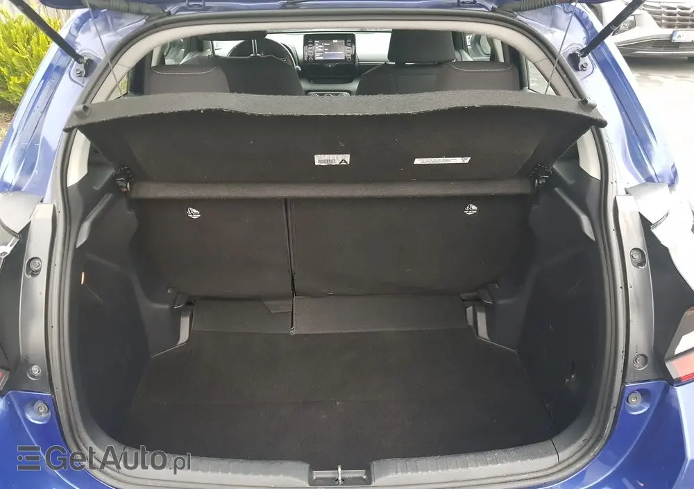 TOYOTA Yaris 1.5 Comfort