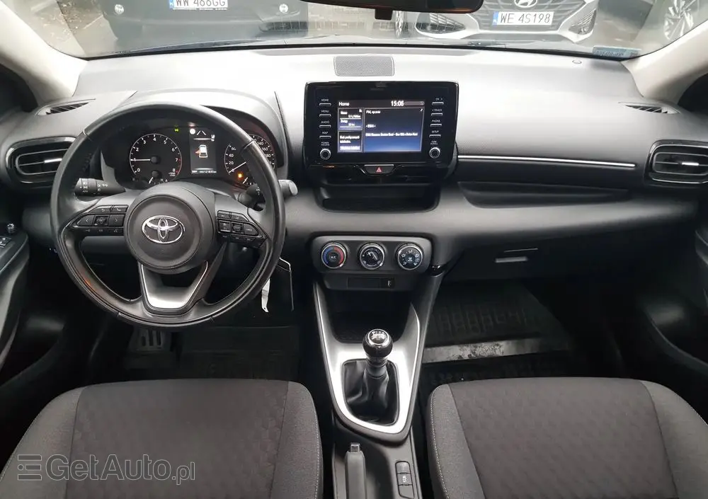 TOYOTA Yaris 1.5 Comfort