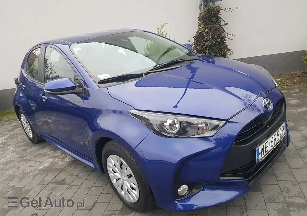 TOYOTA Yaris 1.5 Comfort