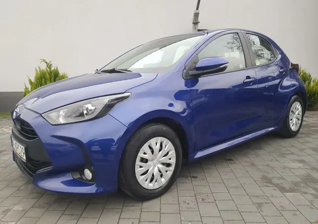 TOYOTA Yaris 1.5 Comfort