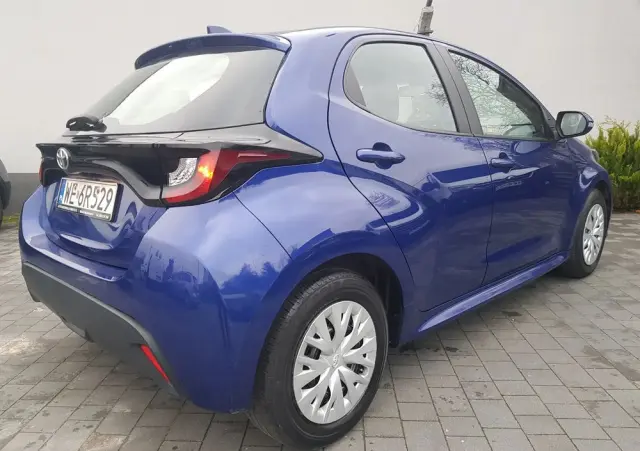 TOYOTA Yaris 1.5 Comfort