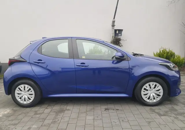 TOYOTA Yaris 1.5 Comfort