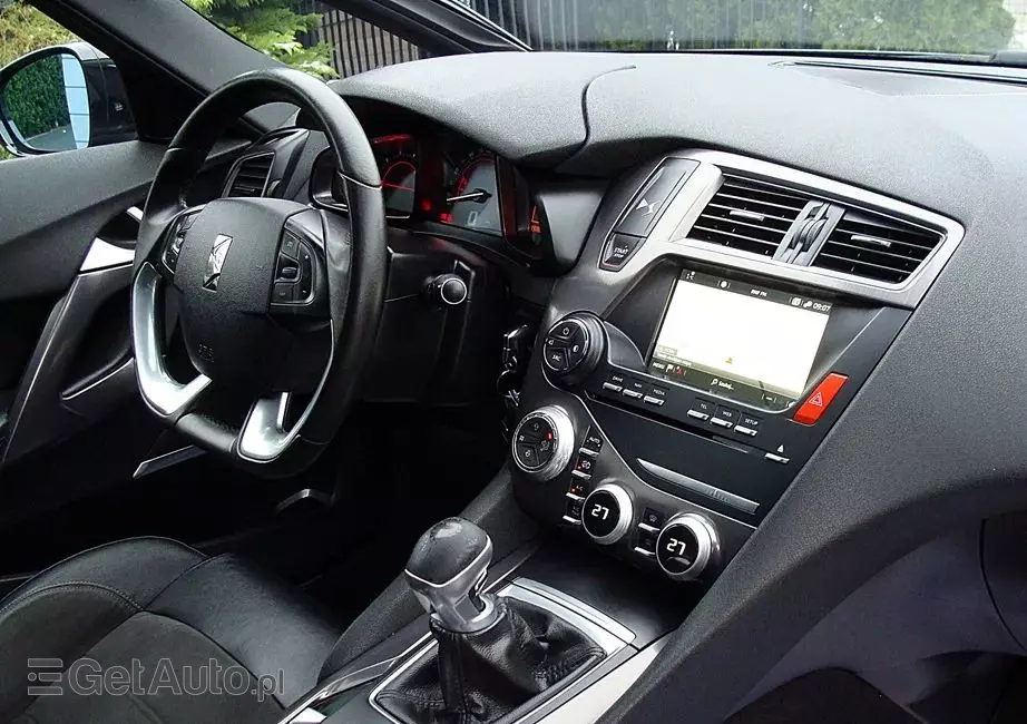 DS AUTOMOBILES DS 5 