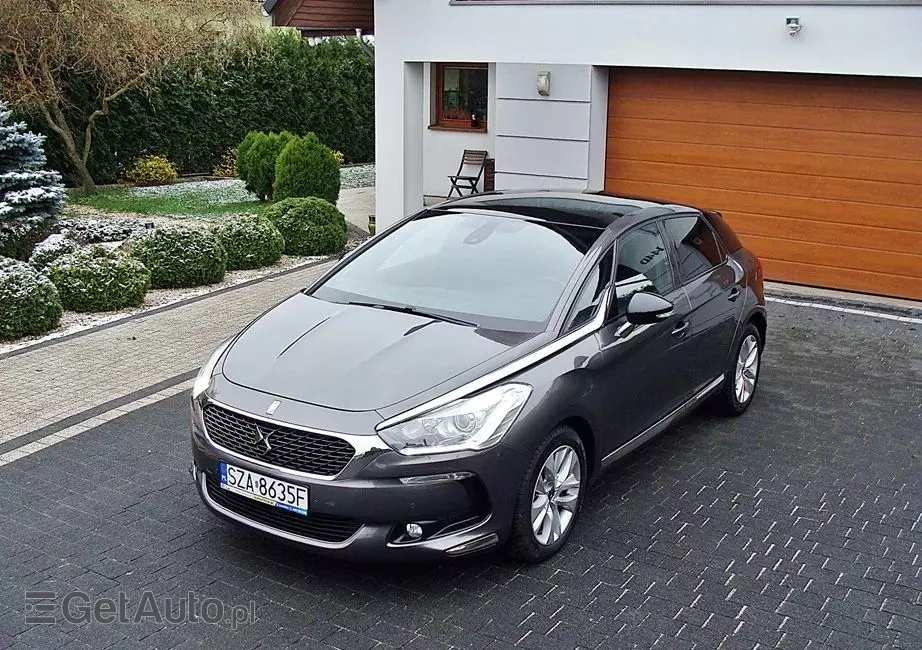DS AUTOMOBILES DS 5 