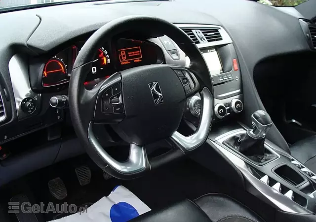 DS AUTOMOBILES DS 5 