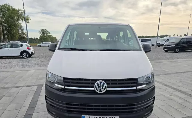 VOLKSWAGEN Transporter 
