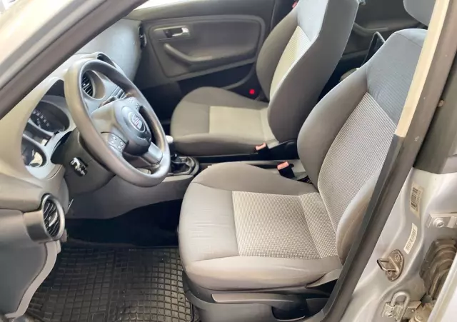 SEAT Ibiza 1.4 16V Easy Life