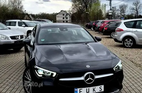 MERCEDES-BENZ CLA 