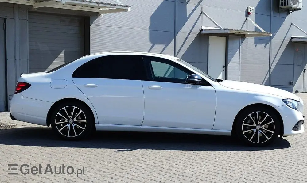 MERCEDES-BENZ Klasa E 