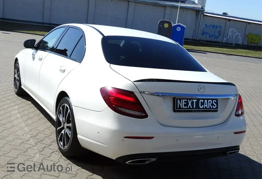 MERCEDES-BENZ Klasa E 