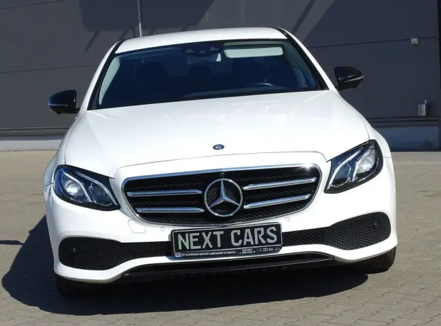 MERCEDES-BENZ Klasa E 