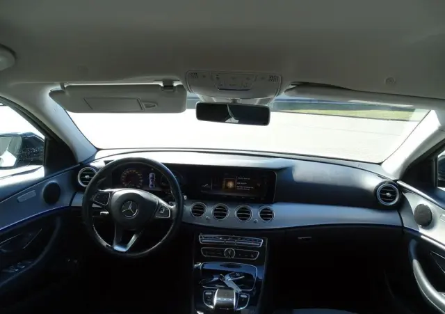 MERCEDES-BENZ Klasa E 