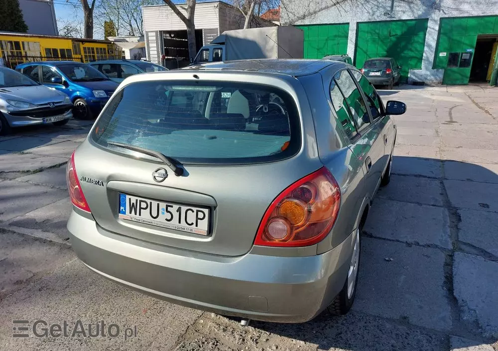 NISSAN Almera II 1.5 Base