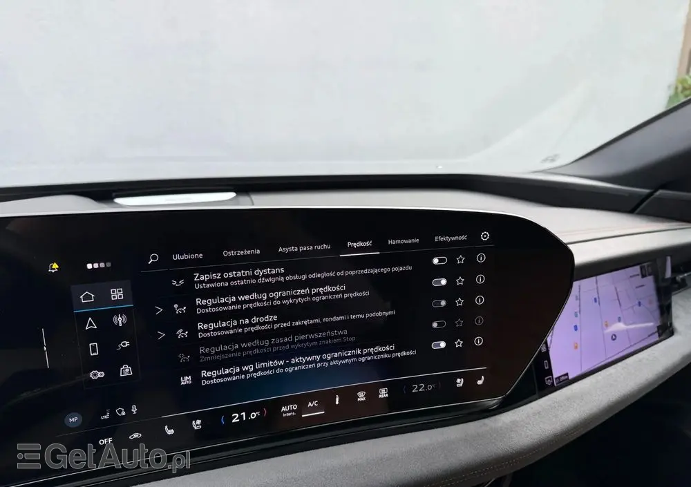 AUDI A6 Avant e-tron 