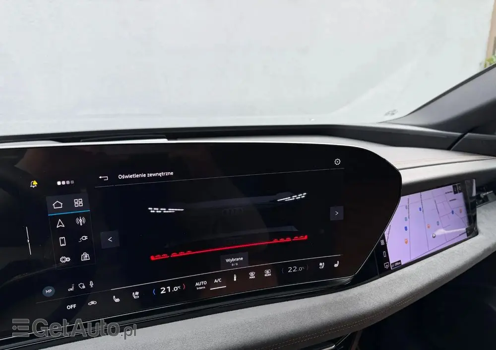 AUDI A6 Avant e-tron 