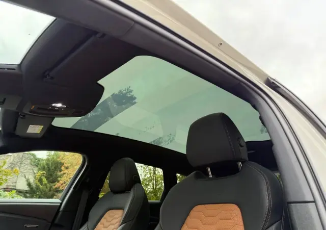 AUDI A6 Avant e-tron 