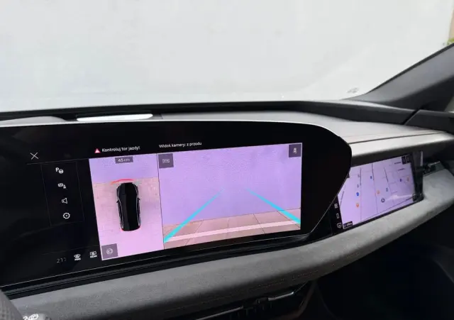 AUDI A6 Avant e-tron 