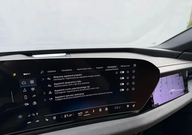 AUDI A6 Avant e-tron 