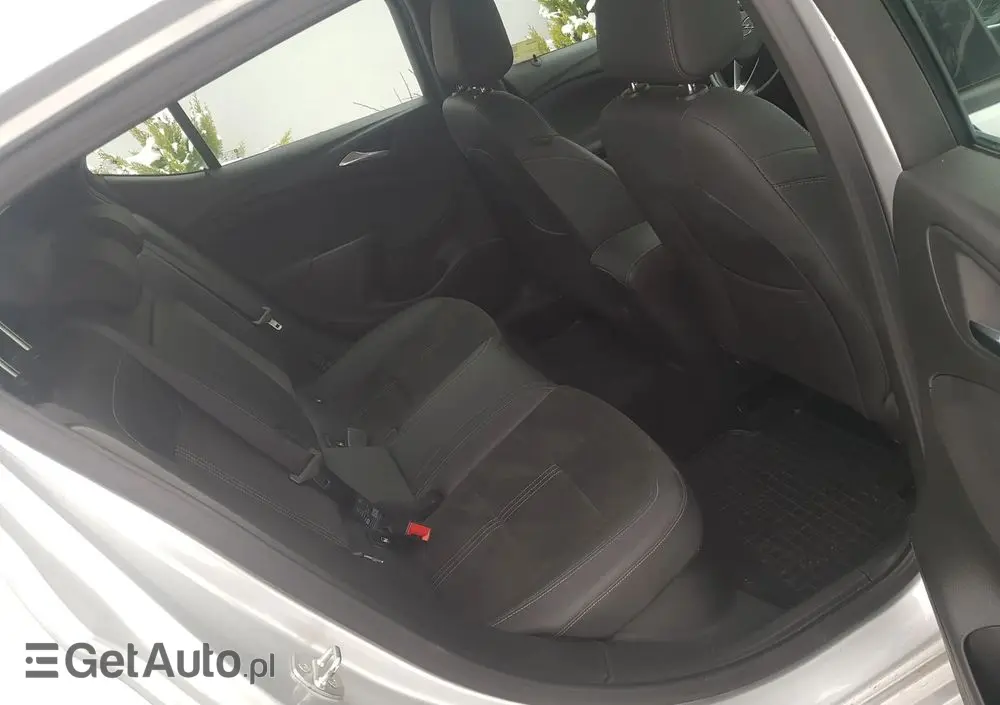 OPEL Astra 1.2 T Business Elegance S&S