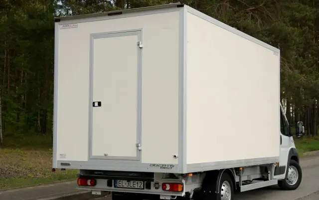 FIAT DUCATO 2.3 180KM KONTENER SKLEP OBWOŹNY, Regały, WARSZTAT 