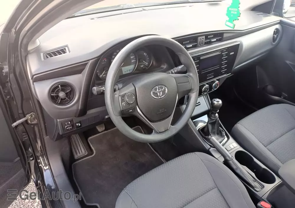 TOYOTA Corolla 1.33 Active